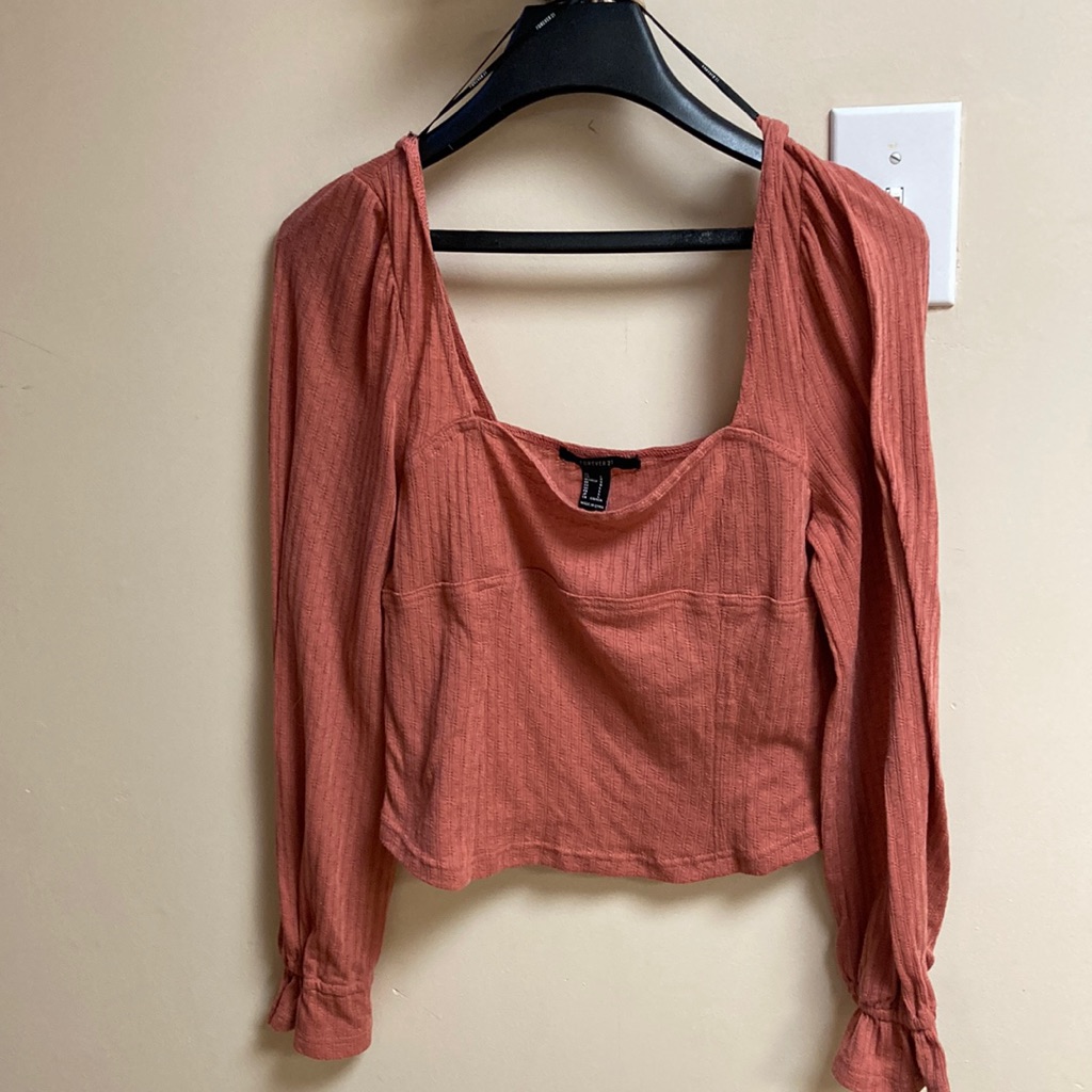 Girls Forever 21 Size Large Long Sleeve Crop Top Color Rust